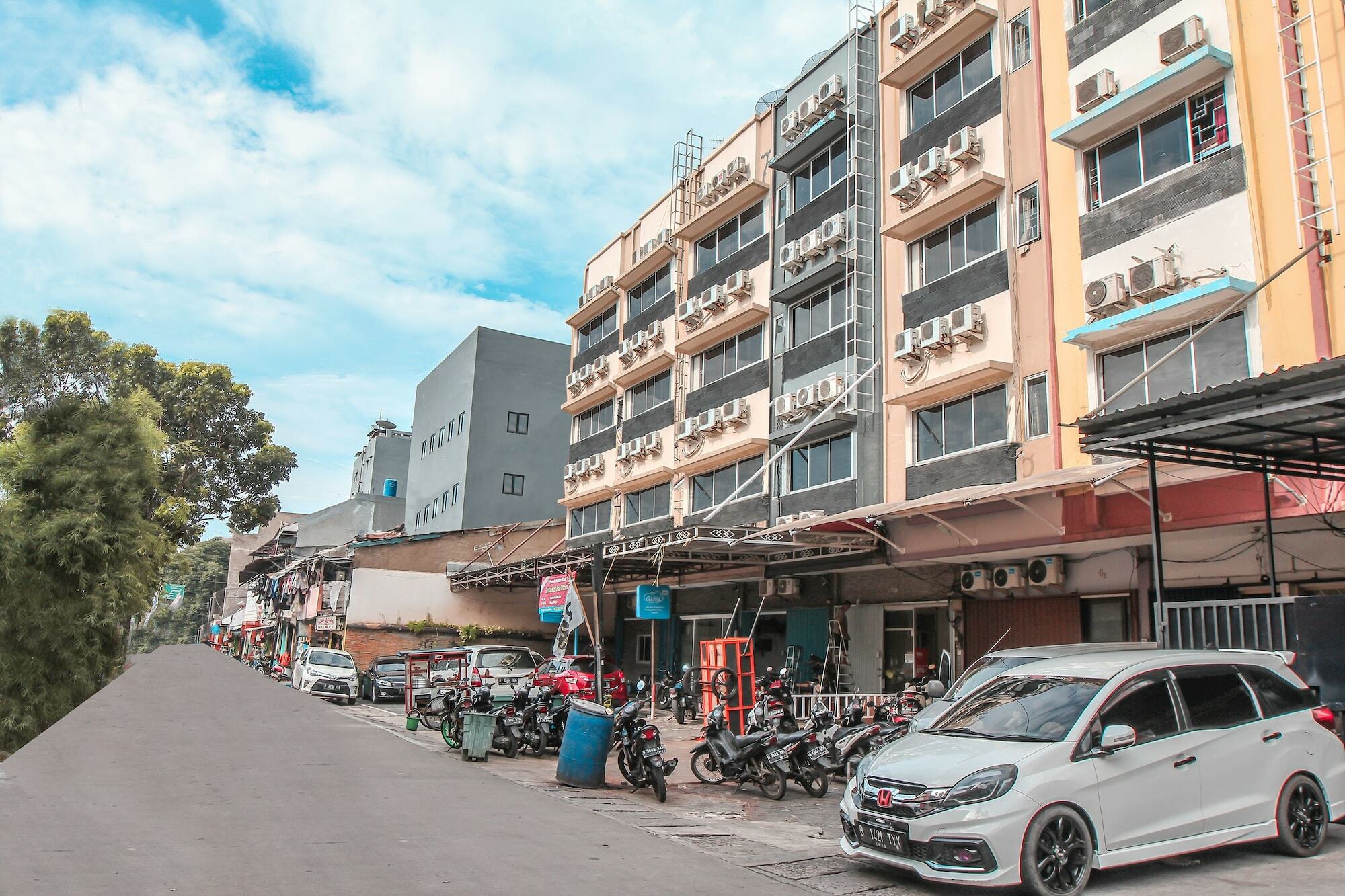 Oyo 383 Env Residence Τζακάρτα Εξωτερικό φωτογραφία